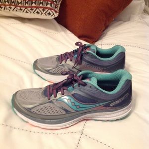 Saucony Guide 10